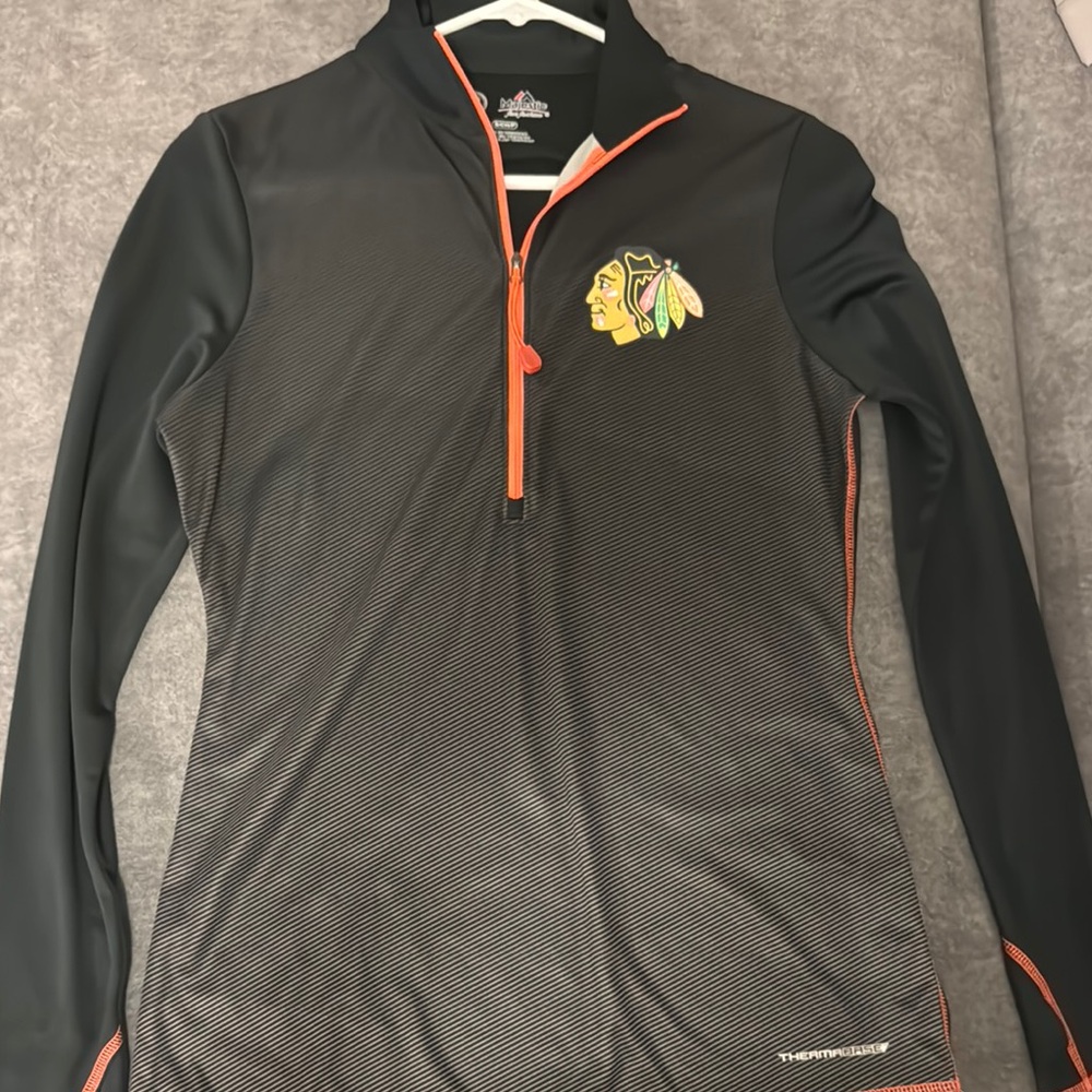 Majestic Black Fitted Polo Blackhawks with Zipper